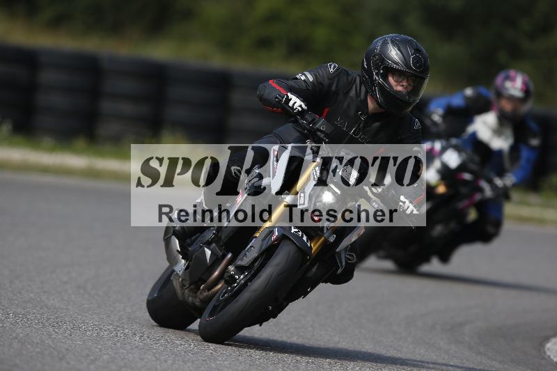 /Archiv-2023/47 24.07.2023 Track Day Motos Dario - Moto Club Anneau du Rhin/21